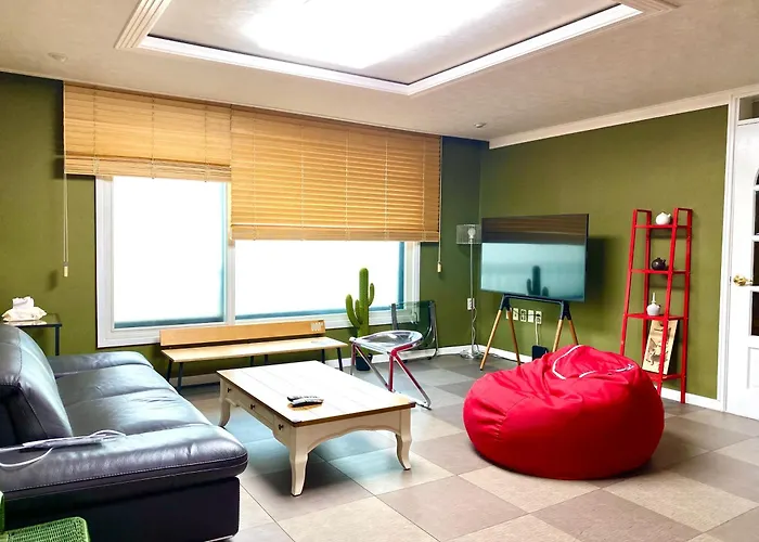 Kooljam House-Center Of Seoul-Itaewon-Spacious-3Min From The Subway