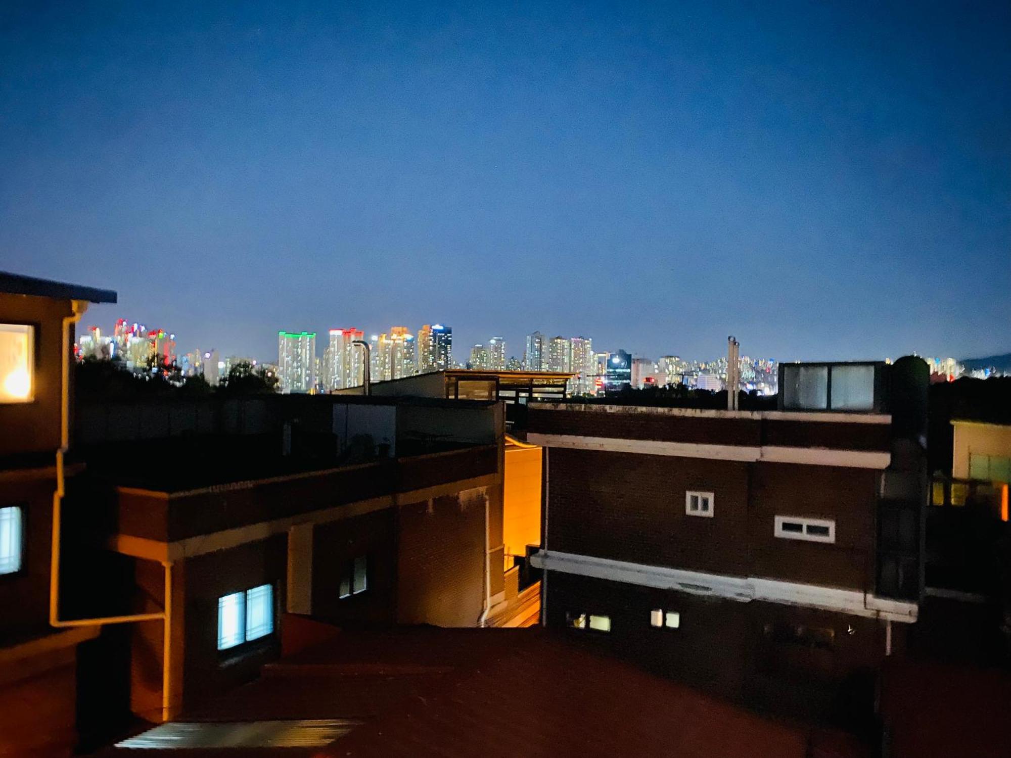 Kooljam House-center Of Seoul-itaewon-spacious-3min From The Subway Seoul