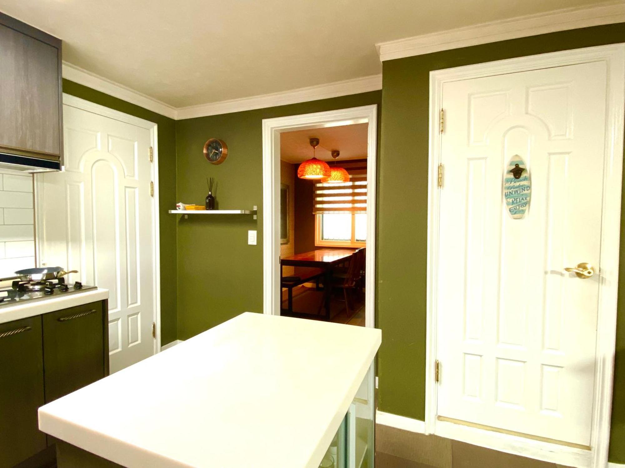 Villa Kooljam House-center Of Seoul-itaewon-spacious-3min From The Subway